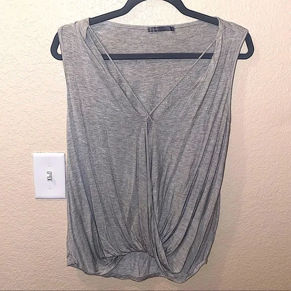 Cherish Tank Top - Picture 4 of 4